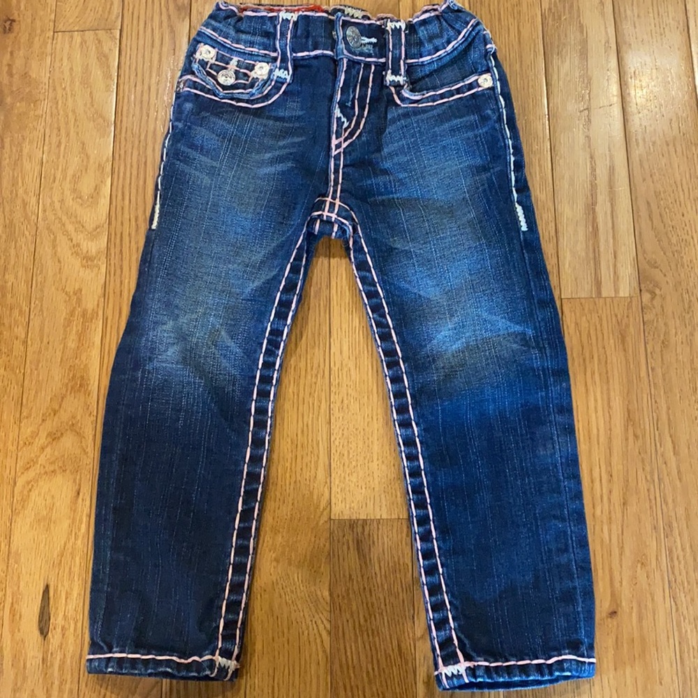 TWINS!! True Religion Jeans! - Picture 2 of 9